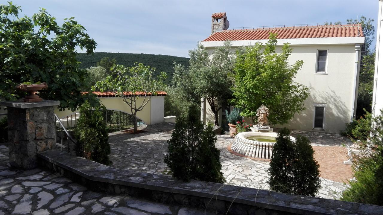 Suntime Villa 7 Tivat Exterior foto
