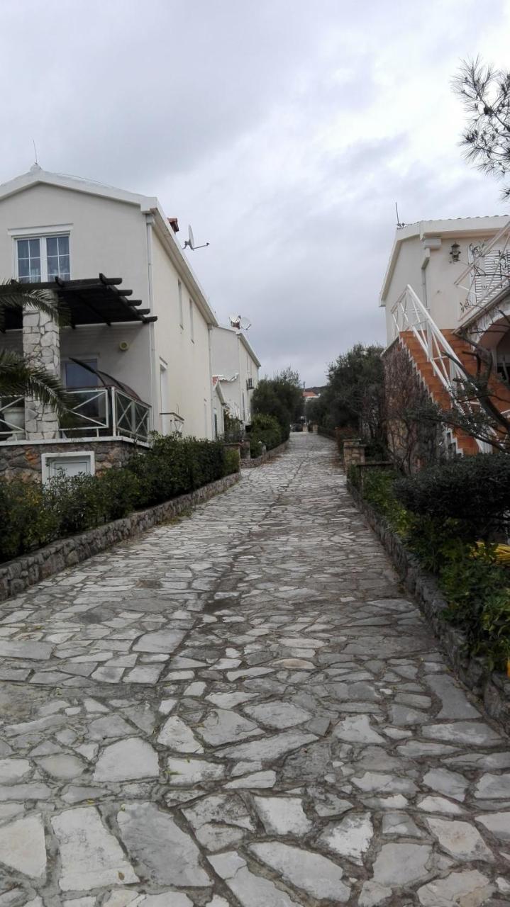 Suntime Villa 7 Tivat Exterior foto